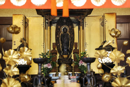 阿弥陀尿来立像　Statsue of Buddha